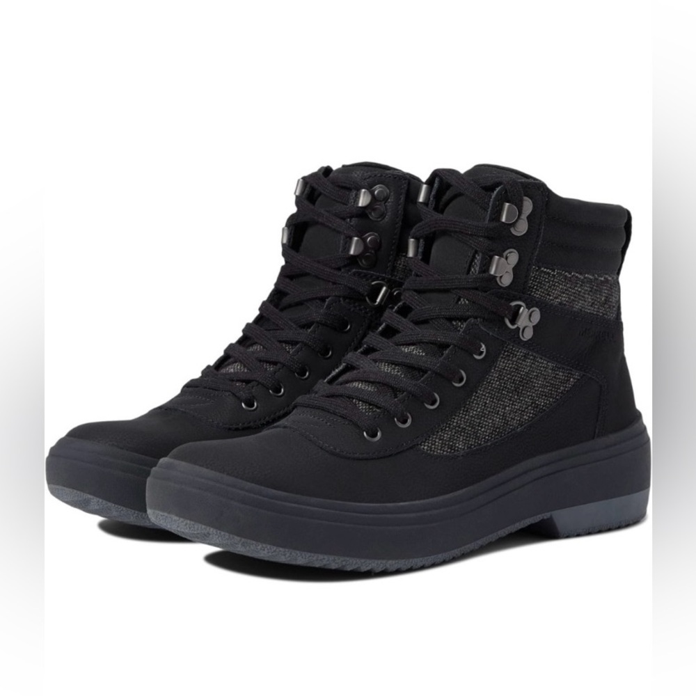 Merrell Black Holly 2 Lace Up Waterproof Boots Size 8.5.